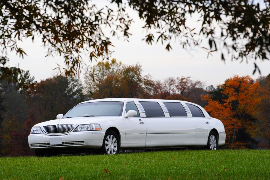 Lincoln Limousine Ride Dubai