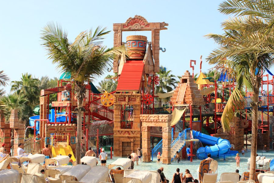 Aquaventure and The Lost Chambers Aquarium Combo Tickets